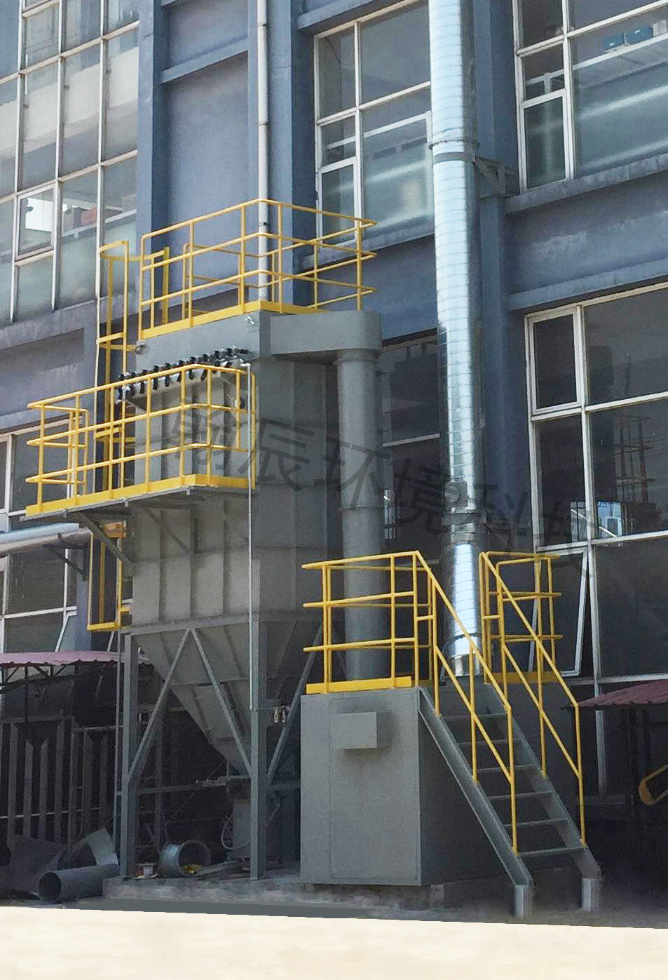 防爆布袋除塵器案例.JPG